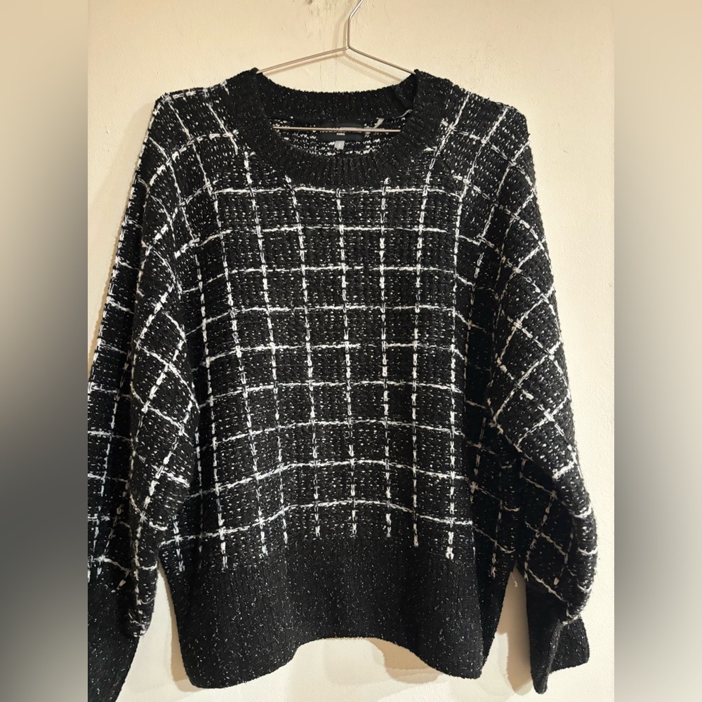 Karl Lagerfeld Paris metallic Black and White Grid Pattern,  Sweater